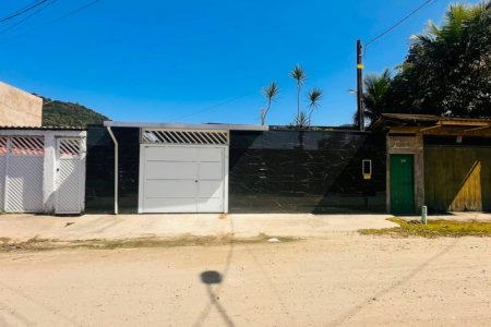 Casa com 3 dormitórios à venda, 259 m² por R$ 450.000,00 - Caruara - Santos/SP