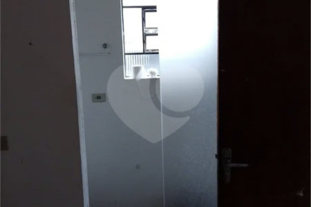 Sobrado à venda com 8 quartos, sendo 3 suítes, em Tucuruvi, São Paulo, SP