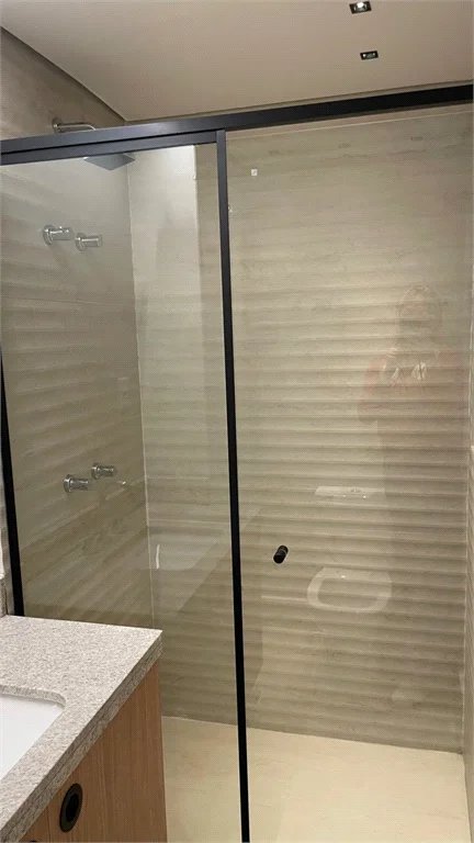 Apartamento à venda ou para alugar com 2 suítes em Pinheiros, São Paulo, SP