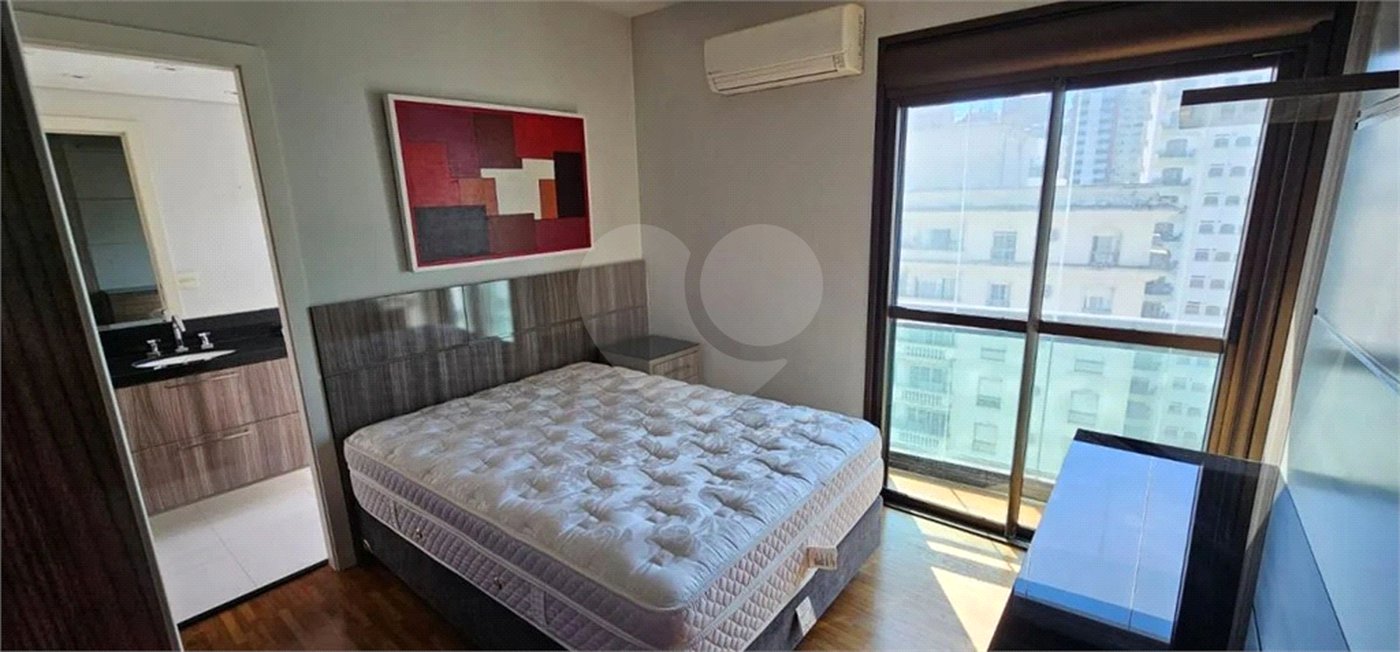 Apartamento à venda com 4 quartos, sendo 3 suítes, em Jardim Paulista, São Paulo, SP