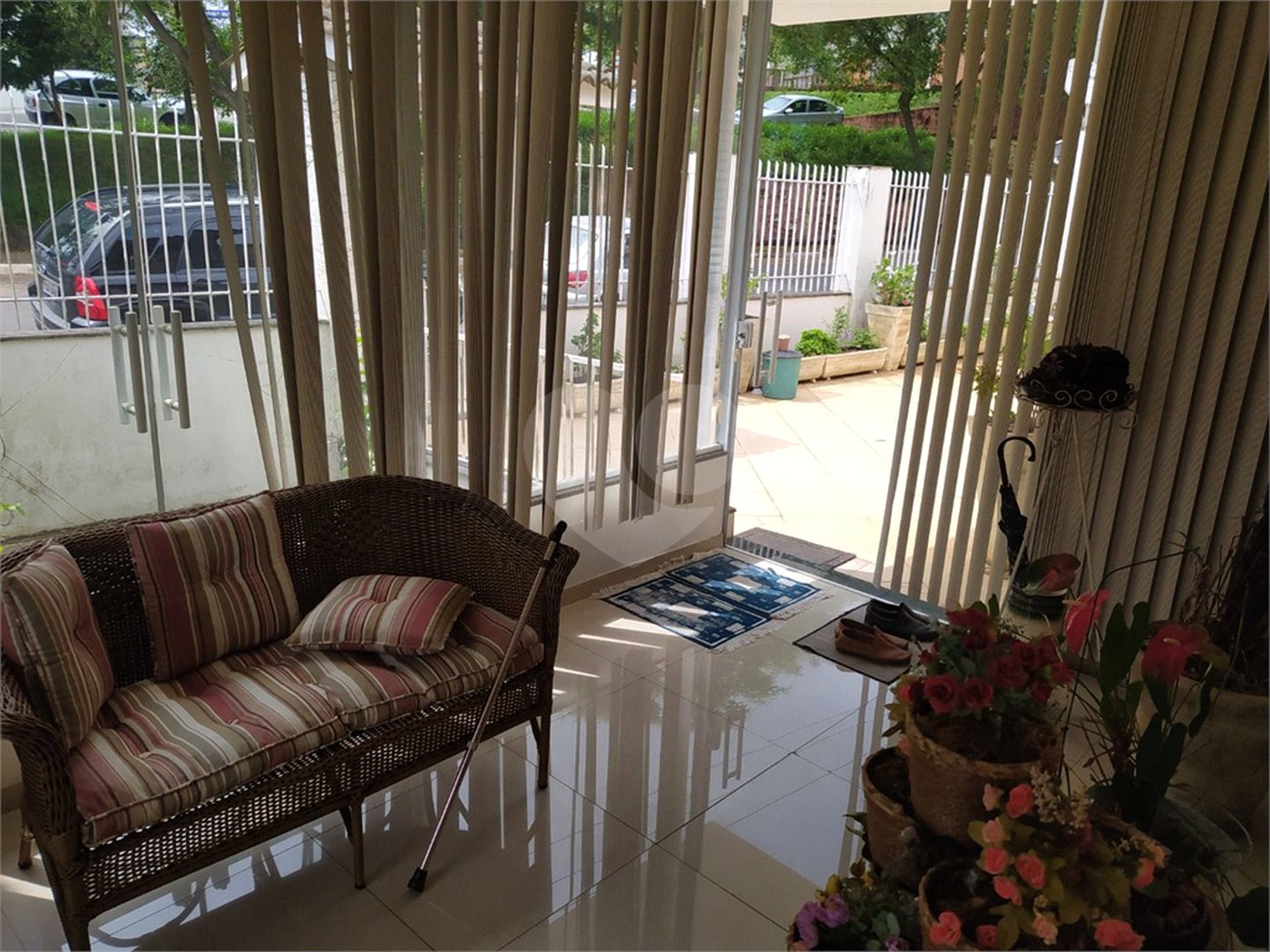 Casa à venda ou para alugar com 6 quartos, sendo 1 suíte, em Vila Junqueira, São Roque, SP