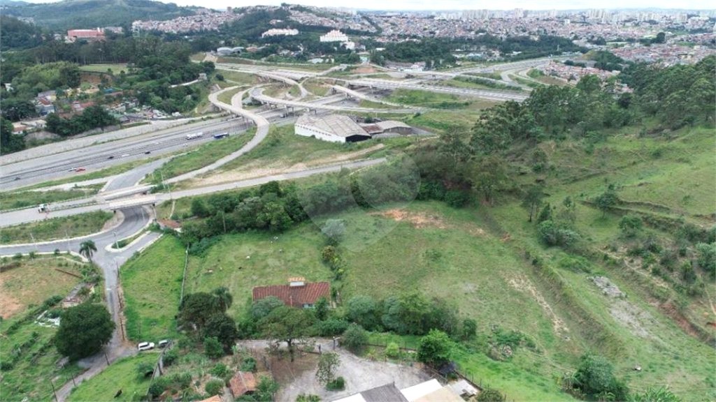 Terreno à venda ou para alugar com 2 quartos, sendo 1 suíte, em Parque Edu Chaves, São Paulo, SP