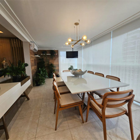 Apartamento à venda com 3 quartos, sendo 1 suíte, em Vila Regente Feijó, São Paulo, SP