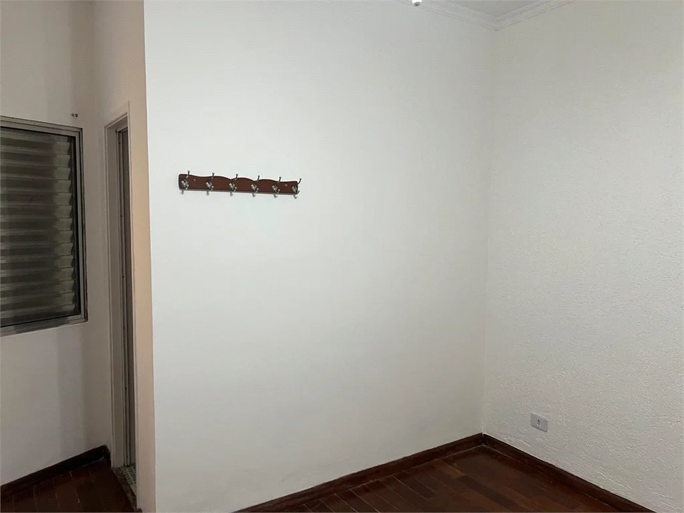 Sobrado à venda com 5 quartos, sendo 2 suítes, em Vila Universitária, São Paulo, SP