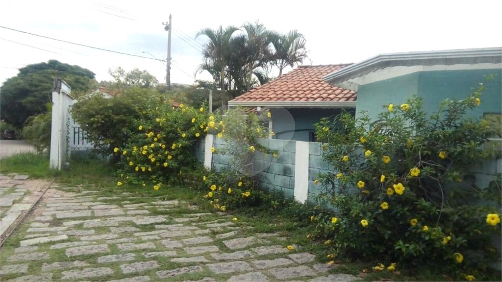Casa à venda com 2 quartos, sendo 1 suíte, no condomínio Vinhas da Vista Alegre - Lado Sede, Vinhedo - SP