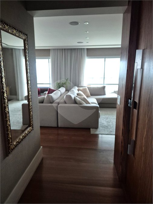 Apartamento à venda com 4 suítes em Jardim Taquaral, São Paulo, SP