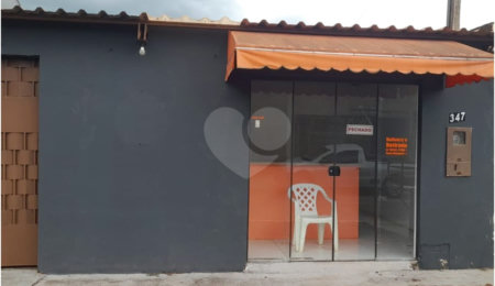 Casa à venda com 2 quartos, sendo 1 suíte, em Residencial Ponta Porã II, Ponta Porã, MS