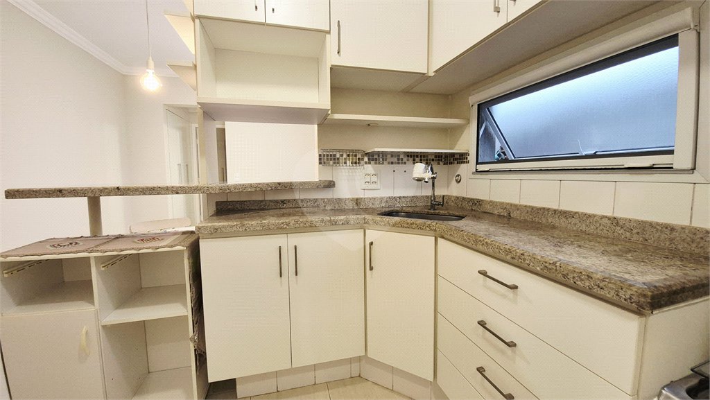 Apartamento à venda com 1 quarto em Bosque das Juritis, Ribeirão Preto, SP