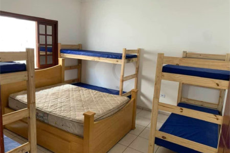 Chácara à venda ou para alugar com 5 quartos, sendo 4 suítes,  em Ouro Fino, Santa Isabel, SP