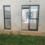 Casa à venda com 2 suítes no condomínio Vila Ilha de Creta, Valinhos - SP
