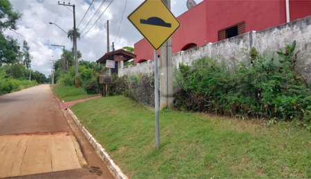 Chácara à venda com 4 quartos no Centro, Araçoiaba da Serra, SP