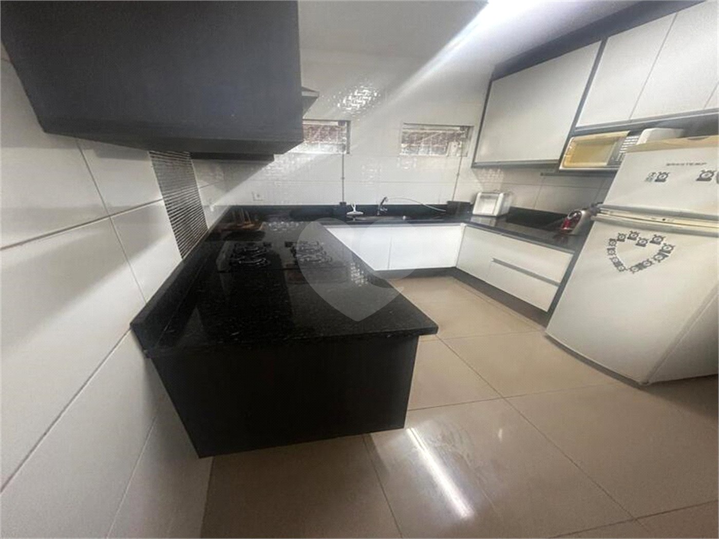 Casa à venda com 2 quartos, sendo 1 suíte, em Jardim Wanel Ville V, Sorocaba, SP