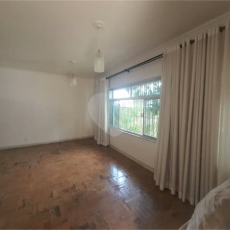 Casa à venda com 2 quartos em Itaim Paulista, São Paulo, SP