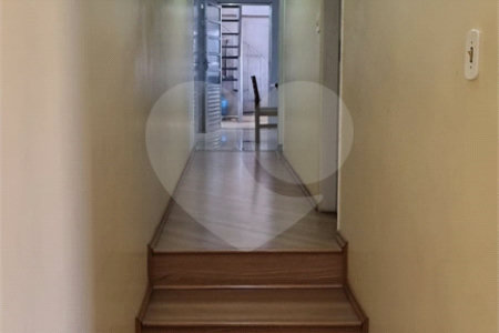 Sobrado à venda com 5 quartos em Vila Santos, São Paulo, SP
