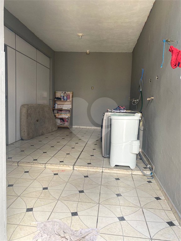 Sobrado à venda com 2 quartos em Jardim São Judas Tadeu, Salto, SP