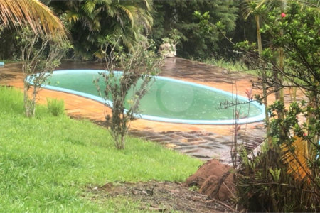 Chácara à venda com 4 quartos, sendo 1 suíte,  em Monterrey, Louveira, SP