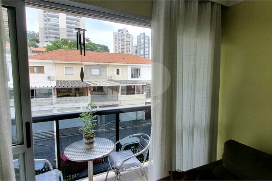 Apartamento à venda com 3 quartos, sendo 1 suíte,  em Santana, São Paulo, SP
