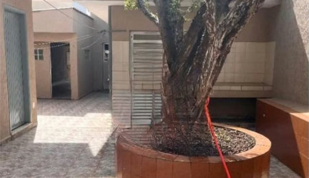 Sobrado à venda com 4 quartos, sendo 1 suíte,  em Alto da Lapa, São Paulo, SP