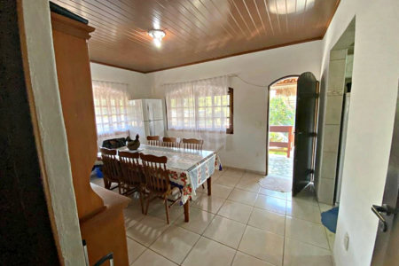 Chácara à venda com 3 quartos, sendo 1 suíte,  em Monterrey, Louveira, SP