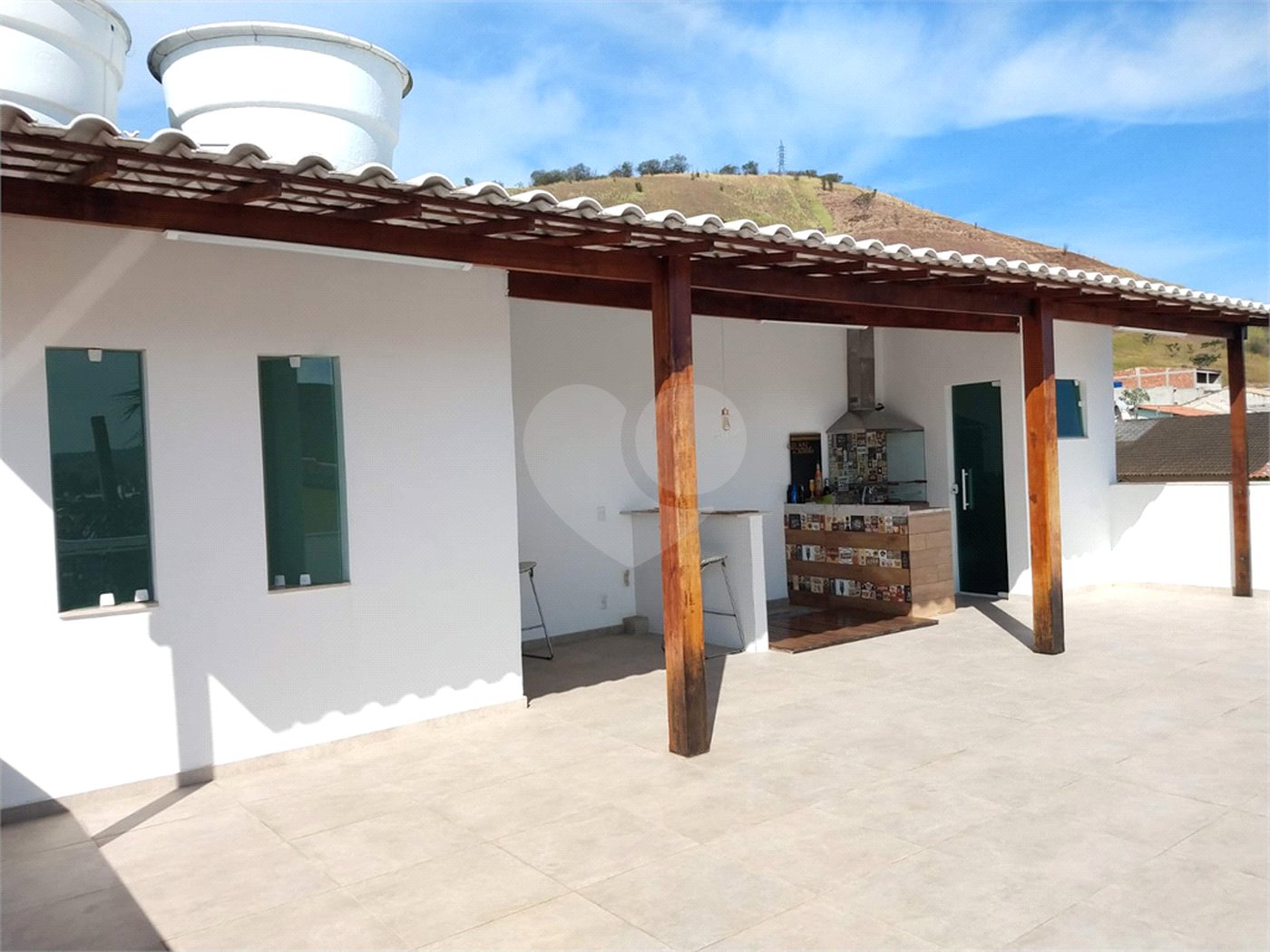 Casa à venda com 4 quartos, sendo 1 suíte, em Campo Grande, Rio de Janeiro, RJ