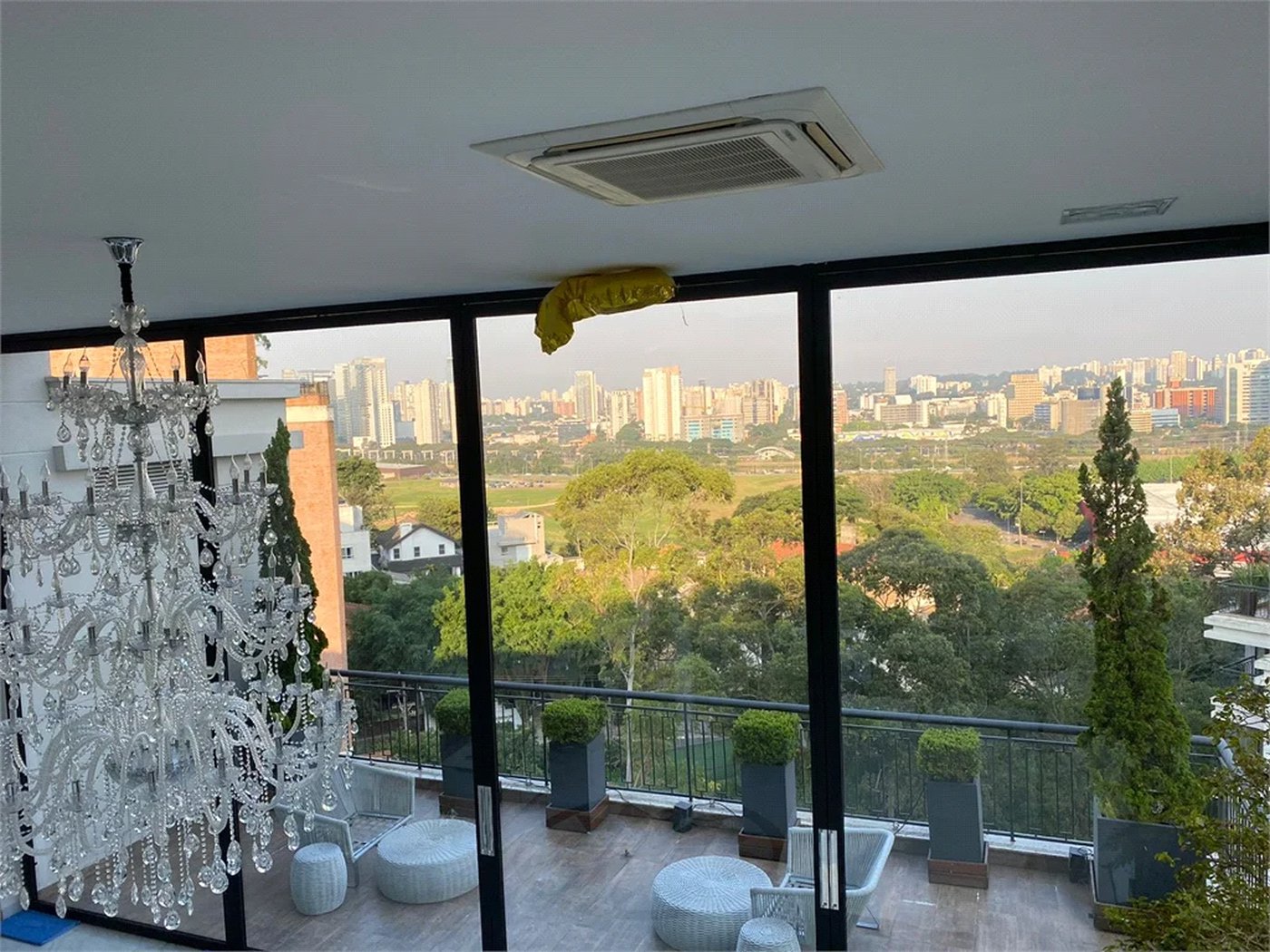 Cobertura à venda com 3 suítes em Jardim Vitória Régia, São Paulo, SP
