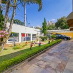 Casa Térrea à venda com 4 suítes em Alto da Lapa, São Paulo, SP