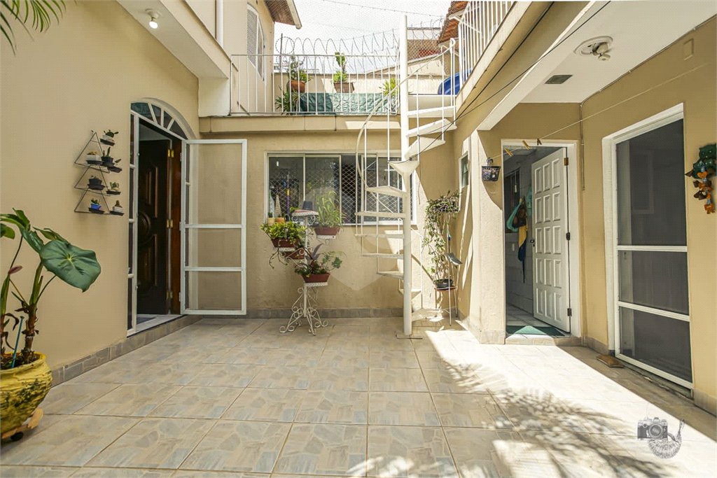 Casa à venda com 3 quartos, sendo 1 suíte, em Vila Leopoldina, São Paulo, SP