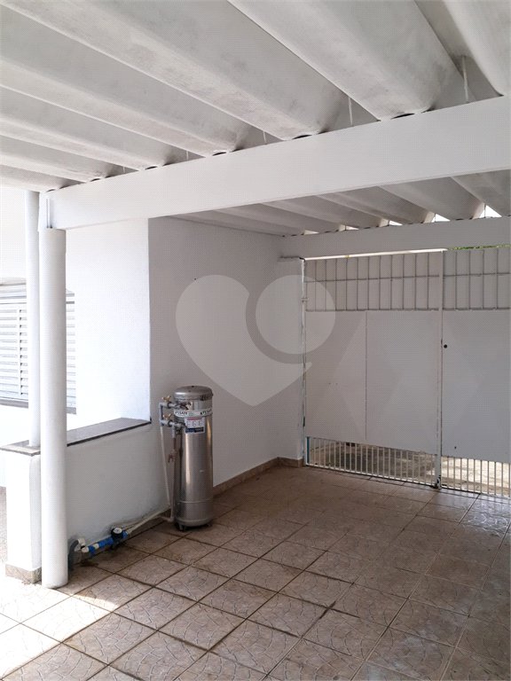 Casa à venda com 2 quartos no Centro, Itu, SP