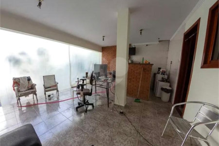 Sobrado à venda ou para alugar com 4 suítes em Vila Paulicéia, São Paulo, SP