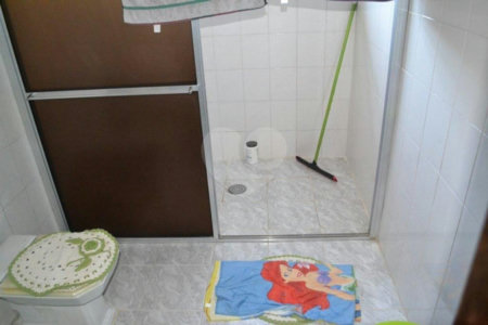 Sobrado à venda com 2 quartos em Vila Nivi, São Paulo, SP