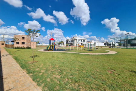 Casa em condomínio à venda com 3 suítes, em Wanel Ville, Sorocaba, SP