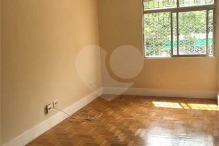 Apartamento à venda com 2 quartos em Vila Romana, São Paulo, SP