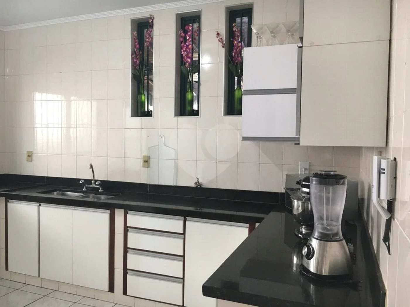 Casa à venda com 5 quartos, sendo 2 suítes, em Parque Ortolândia, Hortolândia, SP