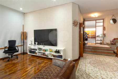 Casa à venda com 3 suítes em Brooklin, São Paulo, SP