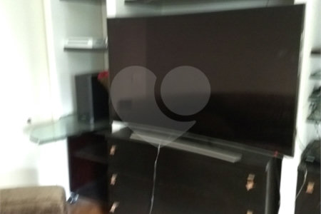 Apartamento à venda com 4 quartos, sendo 3 suítes, em Aclimação, São Paulo, SP