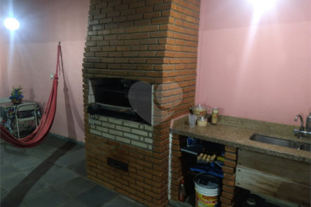 Sobrado à venda com 5 quartos, sendo 2 suítes, em Vila Rosália, Guarulhos, SP