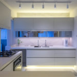 Apartamento à venda com 3 quartos, sendo 1 suíte, em Pitangueiras, Guarujá, SP