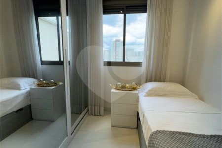 Apartamento à venda com 2 quartos, sendo 1 suíte, em Barra Funda, São Paulo, SP
