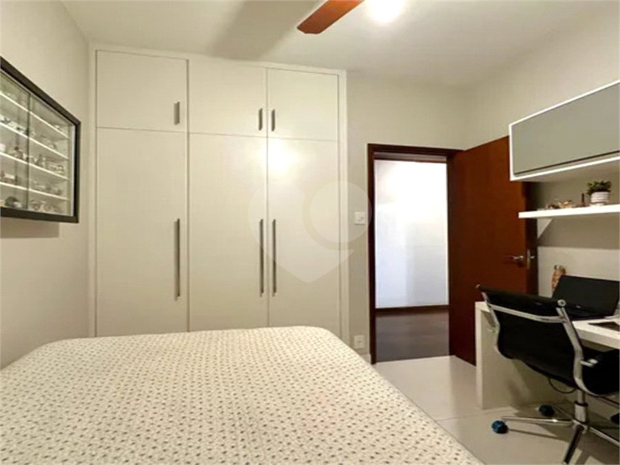 Casa de Vila à venda com 4 quartos, sendo 2 suítes,  em Botafogo, Rio de Janeiro, RJ