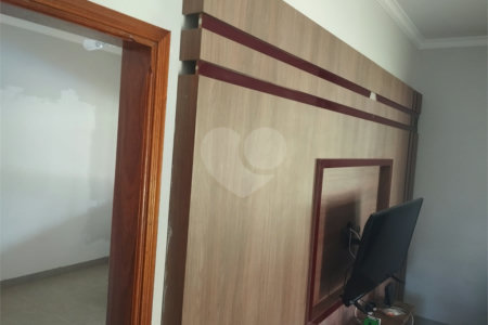 Chácara à venda com 3 quartos, sendo 1 suíte, em Chácara Flora Araraquara, Araraquara, SP