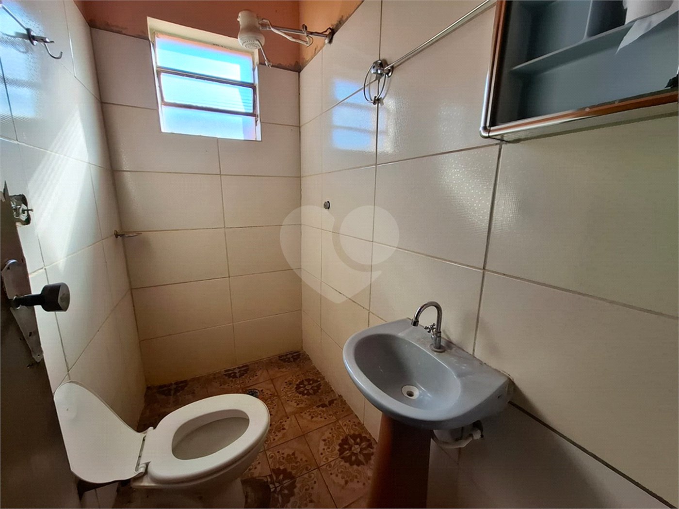 Casa à venda com 5 quartos, sendo 1 suíte, em Jardim Tamoio, Araraquara, SP