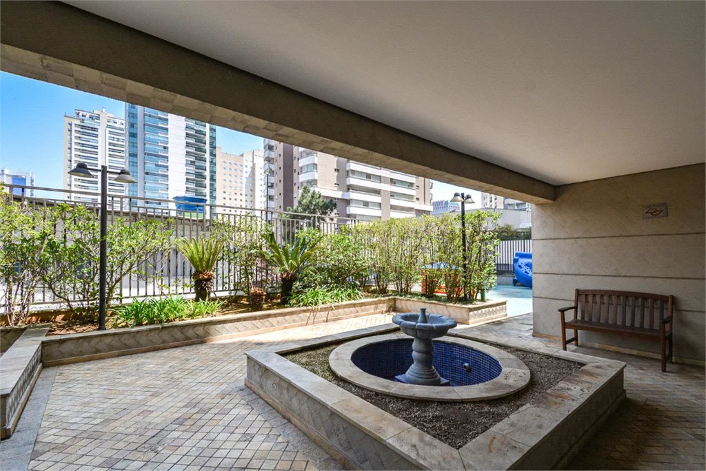 Apartamento à venda com 2 quartos, sendo 1 suíte, em Vila Gertrudes, São Paulo, SP