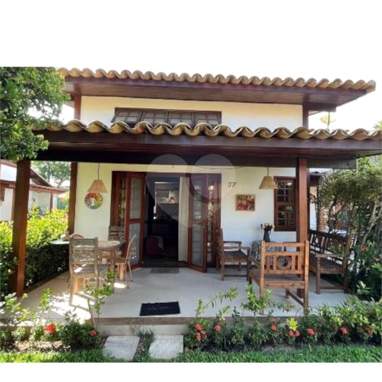 Casa em condomínio à venda com 3 quartos, sendo 2 suítes,  em Manguinhos, Armação dos Búzios, RJ