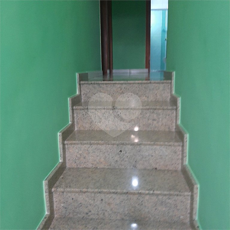 Casa à venda com 4 quartos, sendo 1 suíte, em Vila Vitório Mazzei, São Paulo, SP