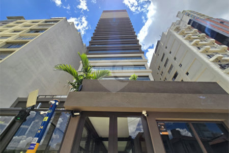 Apartamento à venda com 5 quartos, sendo 4 suítes, em Santa Cecília, São Paulo, SP