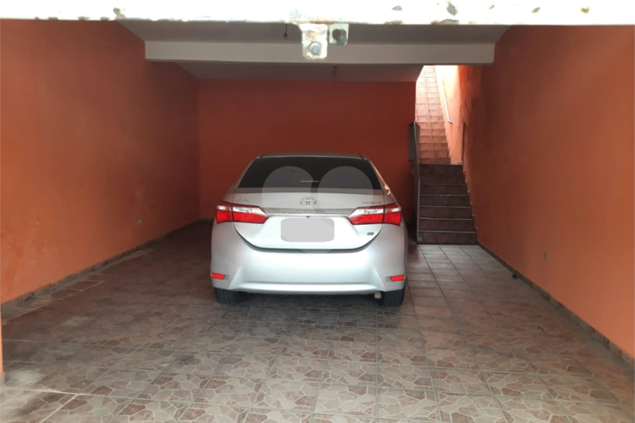 Sobrado à venda com 3 quartos, sendo 1 suíte, em Portal da Primavera, Cotia, SP