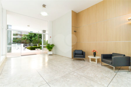 Apartamento à venda com 3 quartos, sendo 1 suíte, em Santa Cecília, São Paulo, SP