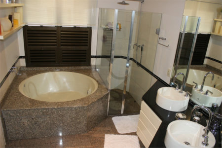 Apartamento à venda com 4 quartos, sendo 3 suítes,  em Vila Suzana, São Paulo, SP