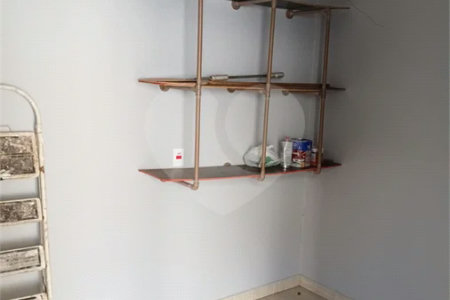 Casa à venda com 3 quartos, sendo 1 suíte,  no condomínio Residencial Eldorado, São Carlos - SP