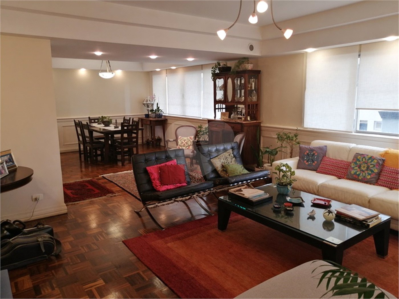 Apartamento à venda com 3 quartos, sendo 1 suíte, em Jardim Paulista, São Paulo, SP